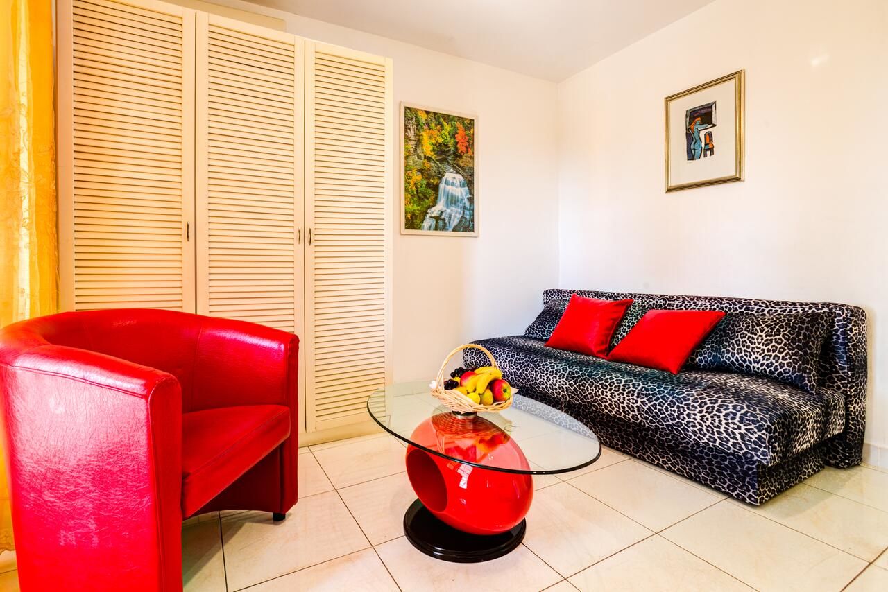 Апартаменты Sun Rose Apartments Свети-Стефан