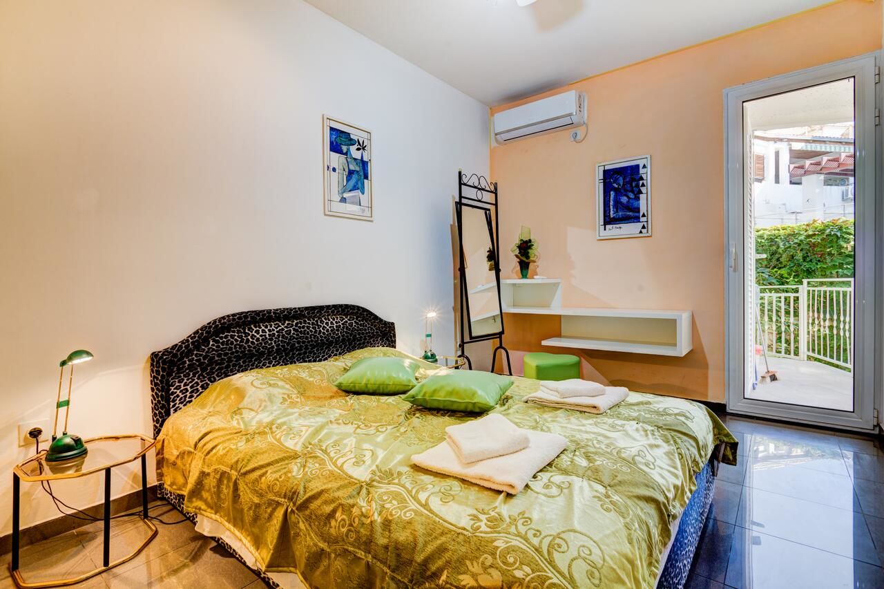 Апартаменты Sun Rose Apartments Свети-Стефан