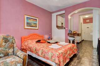 Апартаменты Sun Rose Apartments Свети-Стефан Номер-студио с балконом-3